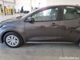  Toyota  Yaris TOYOTA  / 2020 / 5P / BERLINA HYBRID BUSINESS MY20 #52