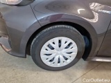 Toyota  Yaris TOYOTA  / 2020 / 5P / BERLINA HYBRID BUSINESS MY20 #20