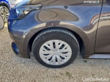  Toyota  Yaris TOYOTA  / 2020 / 5P / BERLINA HYBRID BUSINESS MY20 #76