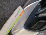  Toyota  Yaris TOYOTA  / 2020 / 5P / BERLINA HYBRID BUSINESS MY20 #86