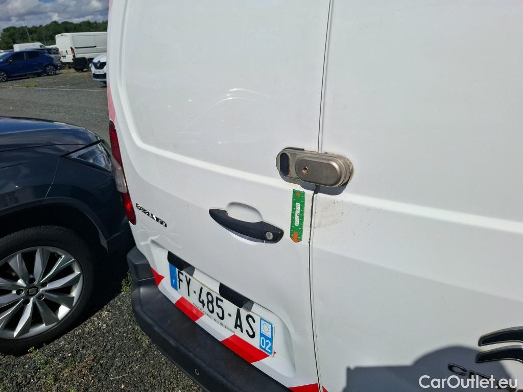  Citroen  Berlingo  Fourgon Club M 650 1.5 BlueHDi 75CV BVM5 E6dT #7