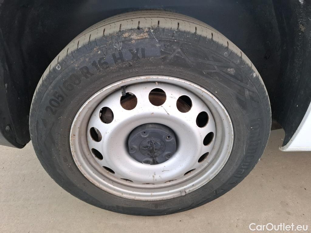  Peugeot  Partner  Asphalt L1 1.5 HDi 100CV BVM5 E6dT #6