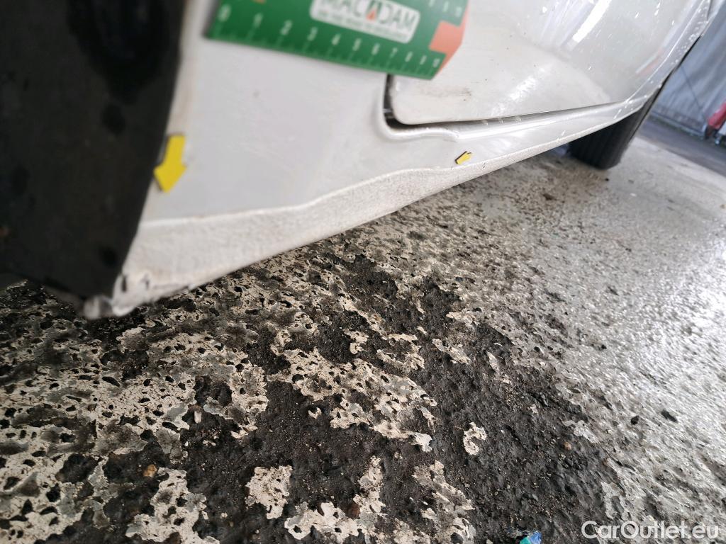  Citroen  Berlingo CITROEN  VU 4p Fourgonnette BlueHDi 100 BVM Club XL #14