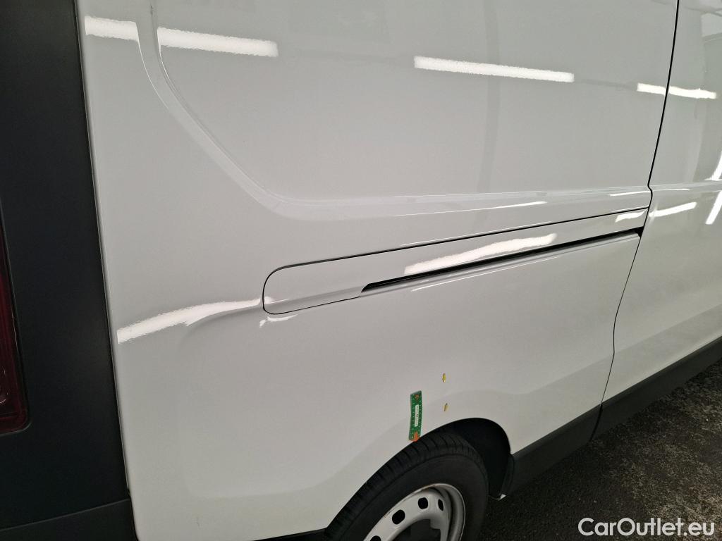  Renault  Trafic  Fourgon L2H1 3T Grand Confort 2.0 dCi 130CV BVM6 E6d #22