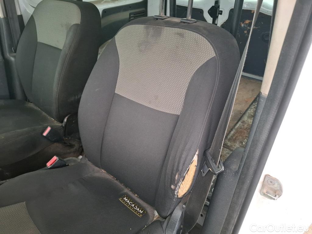  Renault  Kangoo  Express Compact Générique (L0) 1.5 dCi 75CV BVM5 E6 #3