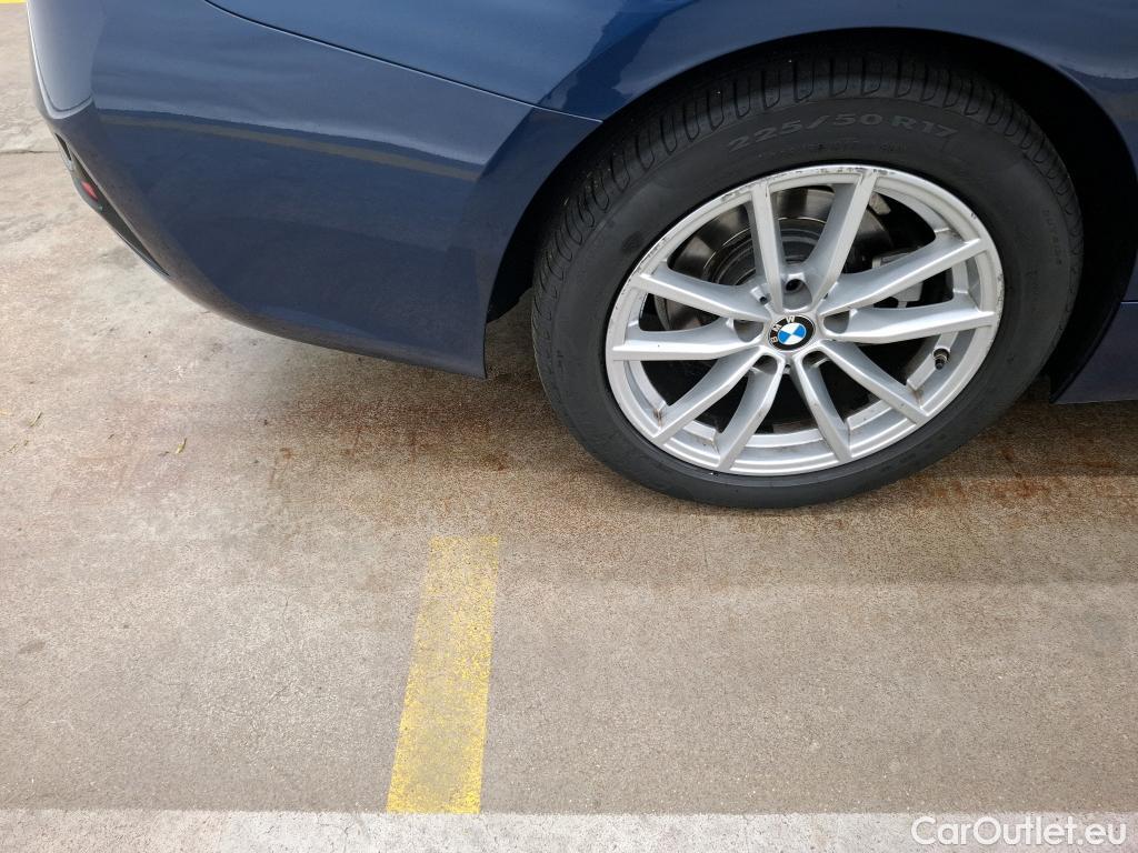  Bmw  Serie 3 Série 3 Touring 318 d Lounge 2.0 150CV BVA8 E6d #29