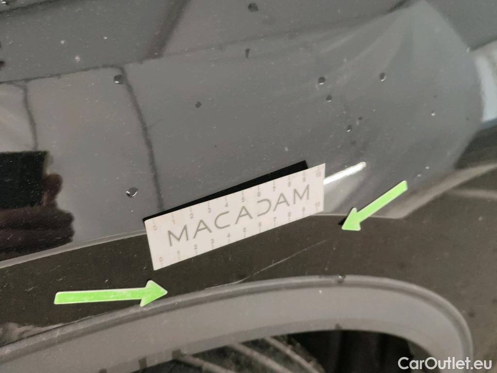  Ford  Kuga FORD  / 2019 / 5P / SUV 2.5 190 hybrid Flexifuel Pshift Titanium #3