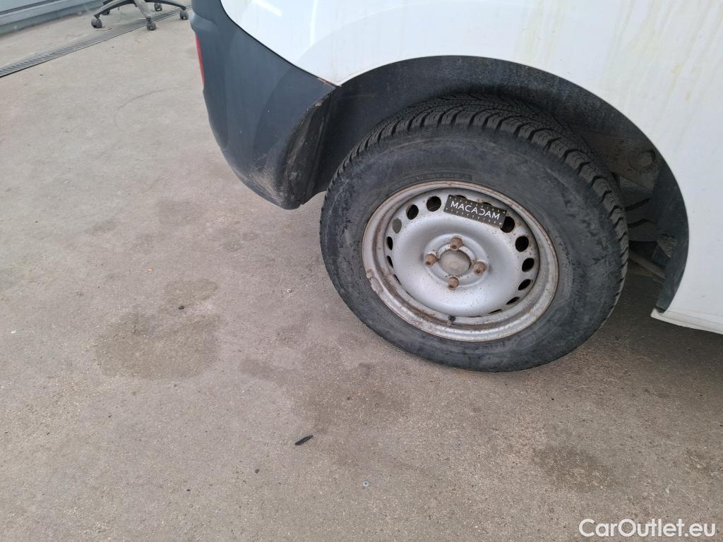  Renault  Kangoo  Express Compact Générique (L0) 1.5 dCi 75CV BVM5 E6 #46