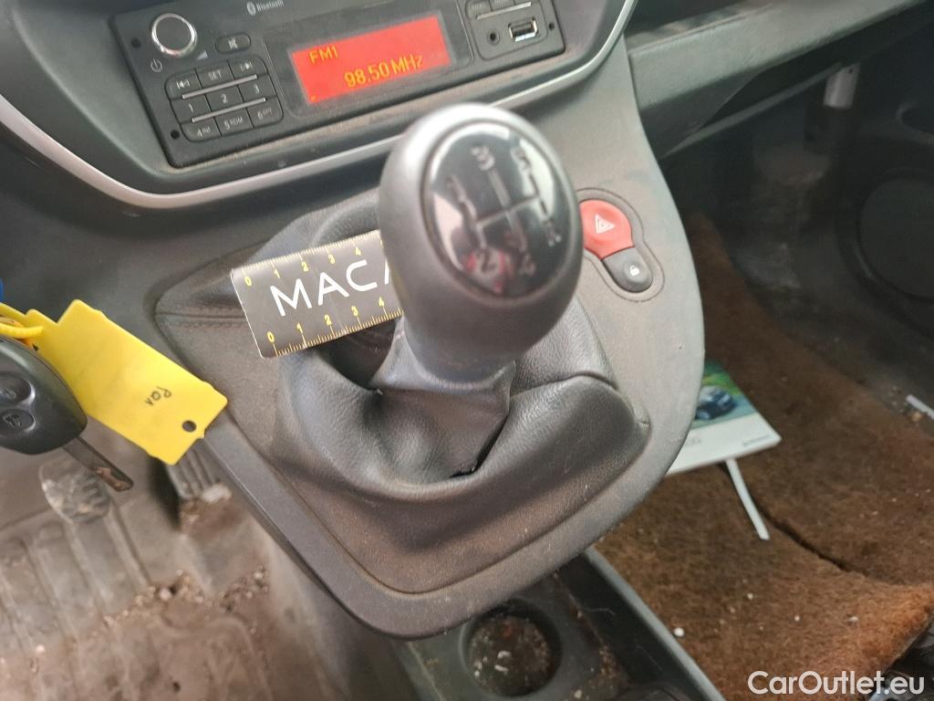  Renault  Kangoo  Express Compact Générique (L0) 1.5 dCi 75CV BVM5 E6 #44