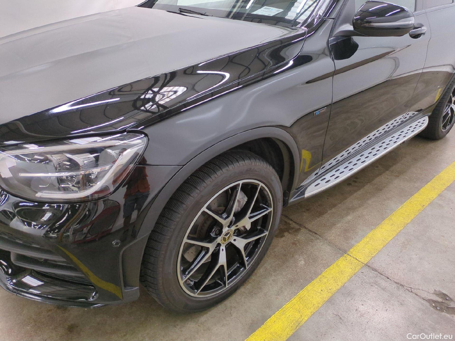  Mercedes  G-Klasee MERCEDES-BENZ GLC / 2019 / 5P / SUV GLC 300 e AMG Line 4Matic #38