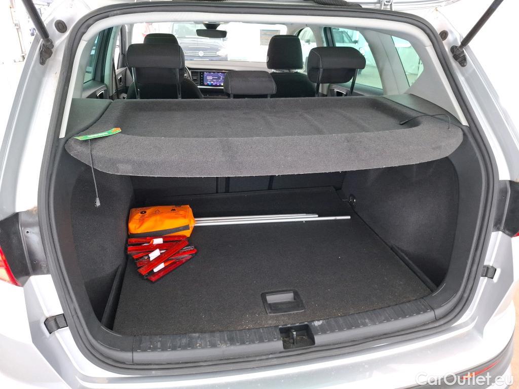  Seat  ATECA SEAT  / 2020 / 5P / SUV 1.5 TSI 150 ACT S&S Style #9