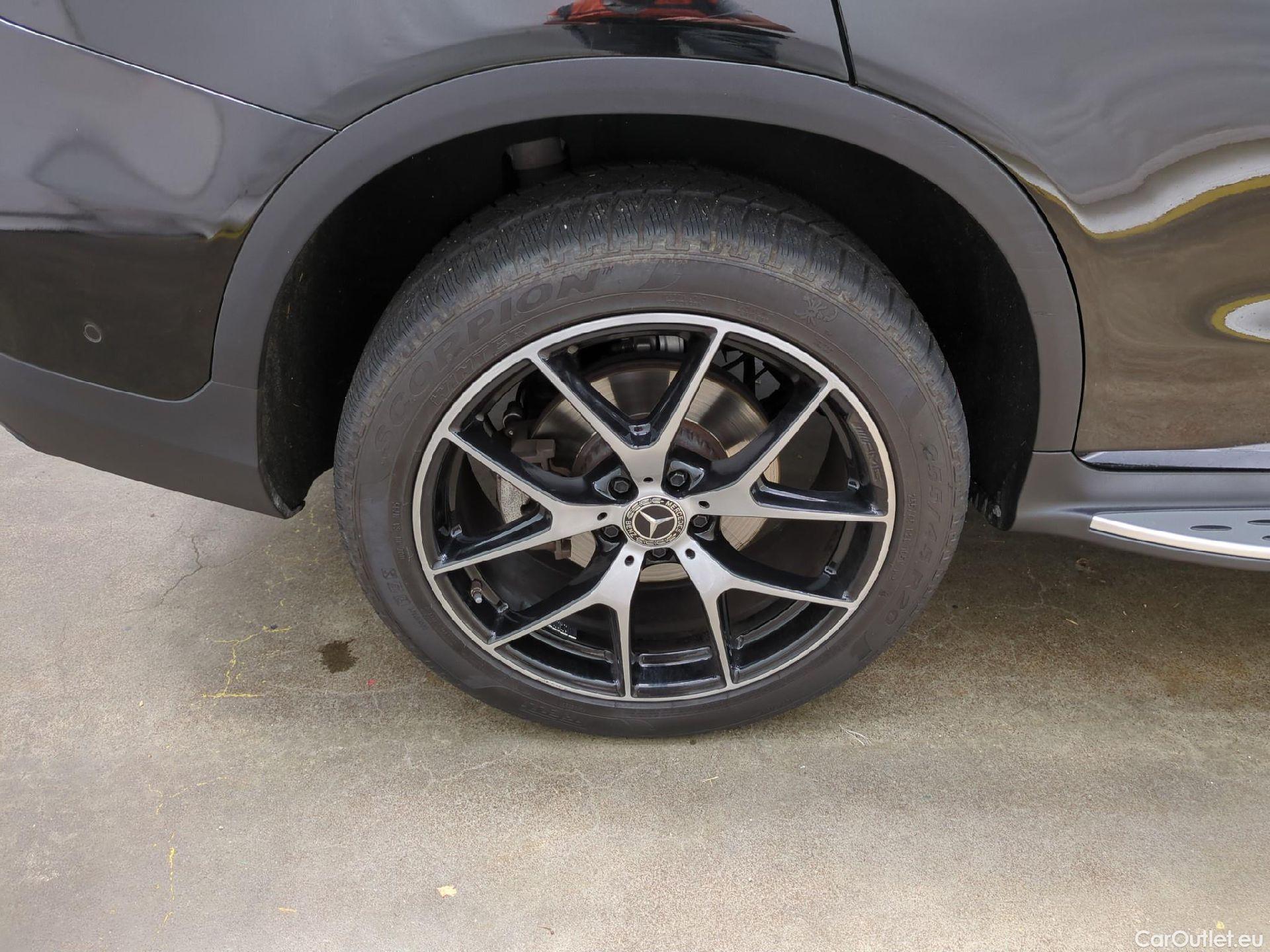  Mercedes  G-Klasee MERCEDES-BENZ GLC / 2019 / 5P / SUV GLC 300 e AMG Line 4Matic #14