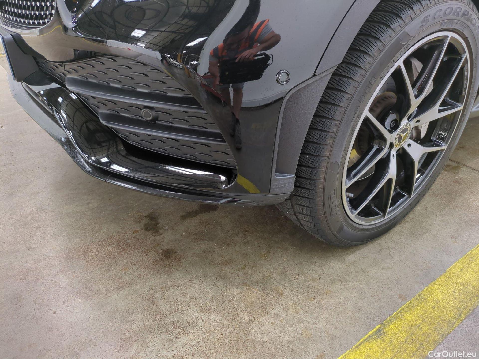  Mercedes  G-Klasee MERCEDES-BENZ GLC / 2019 / 5P / SUV GLC 300 e AMG Line 4Matic #71