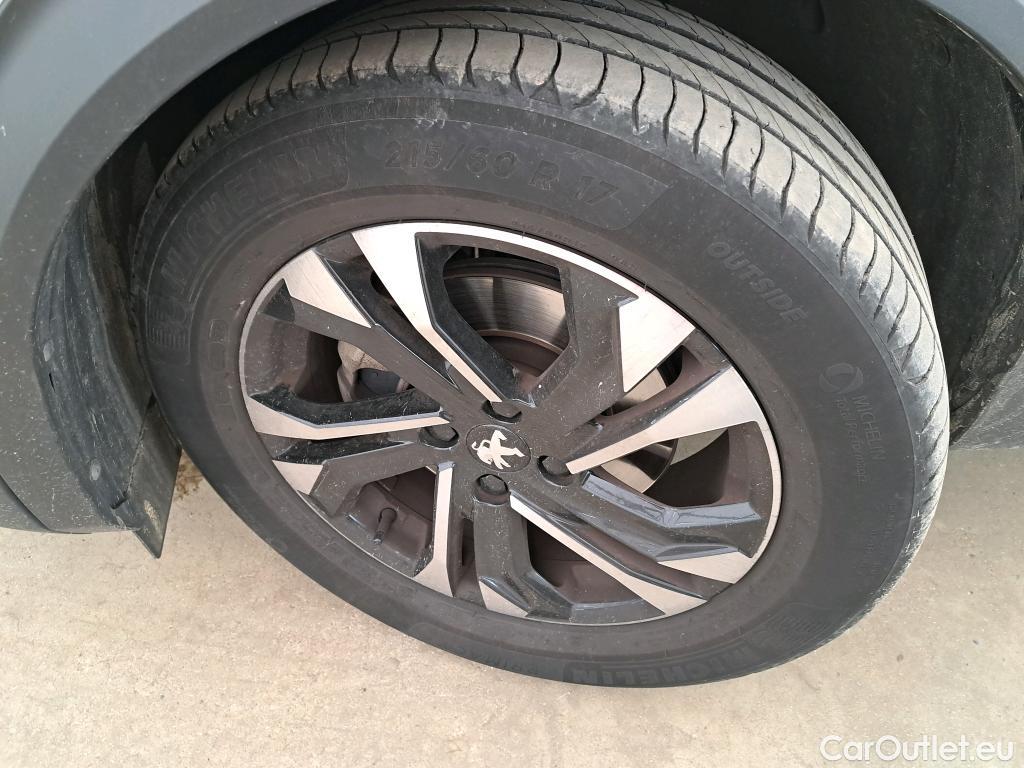  Peugeot  2008  Allure Business 1.5 HDi 130CV BVA8 E6d #11