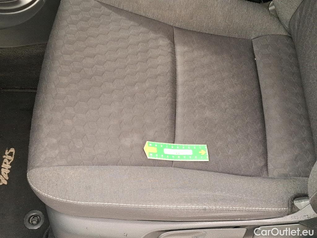  Toyota  Yaris TOYOTA  Hybride / 2019 / 5P / Berline Hybride 116h Dynamic Business Beyond Zer #9