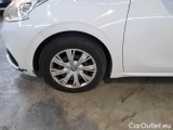  Peugeot  208 PEUGEOT  / 2015 / 5P / BERLINA VAN ACTIVE BLUEHDI 75CV #18