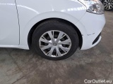  Peugeot  208 PEUGEOT  / 2015 / 5P / BERLINA VAN ACTIVE BLUEHDI 75CV #77