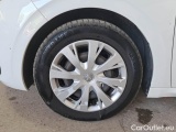  Peugeot  208 PEUGEOT  / 2015 / 5P / BERLINA VAN ACTIVE BLUEHDI 75CV #18