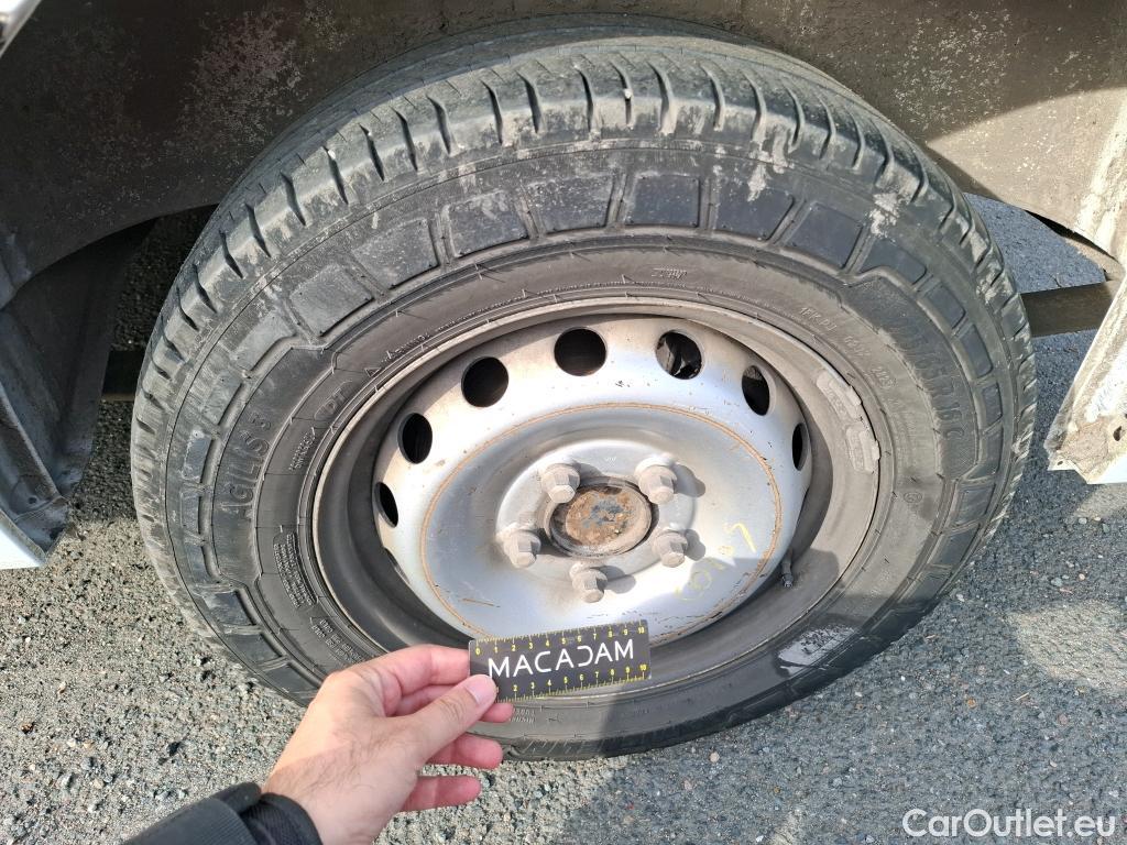  Renault  Master RENAULT  VU 4p Fourgon CA GCf Trac F3500 L2H2 dCi 130 Euro6 #31