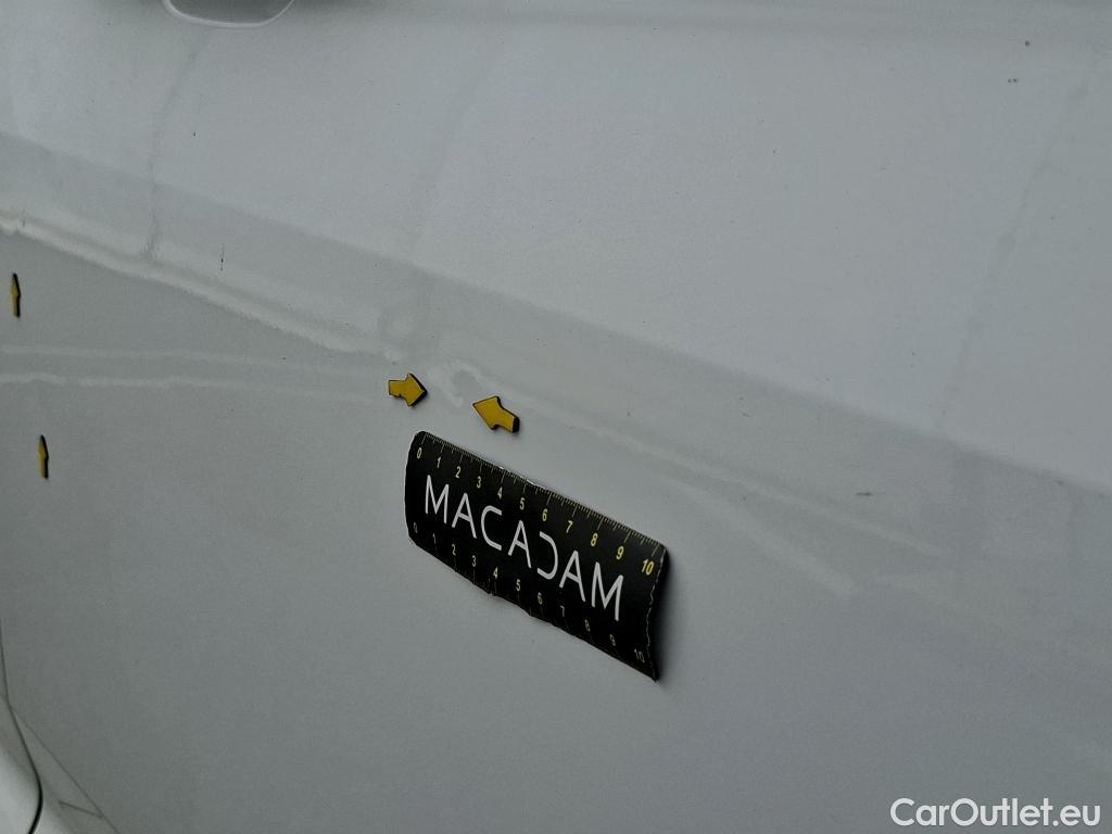  Volkswagen  Crafter  Fourgon Fourgon 30 mittlerer Radstand mit Hochdach FWD 2.0 #85