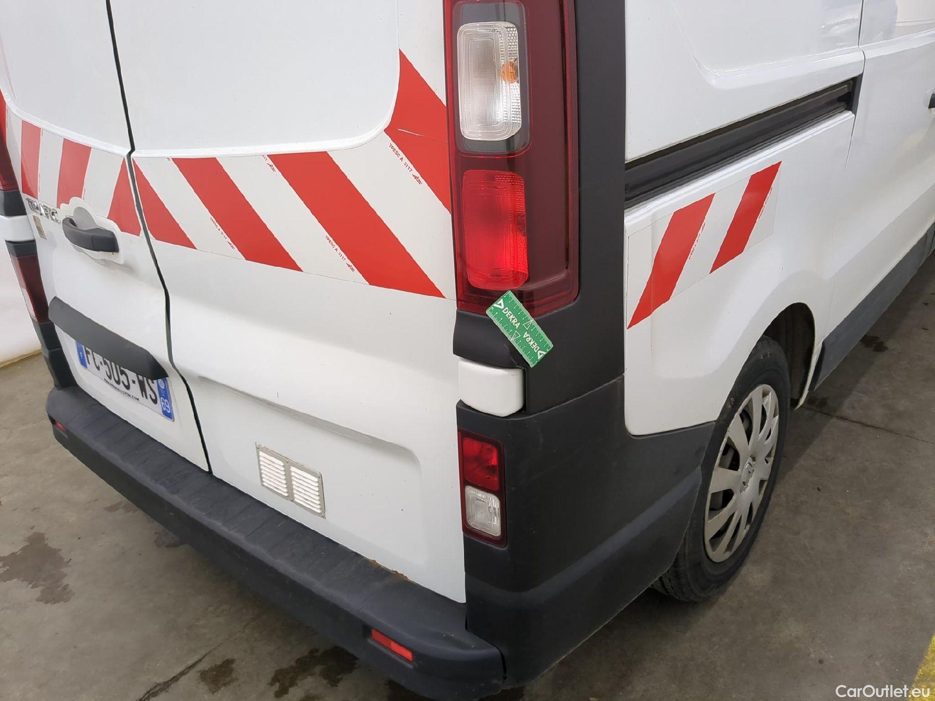  Renault  Trafic  Furgon Grand Confort L1H1 1200 1.6 dCi 125CV BVM6 E6 #36