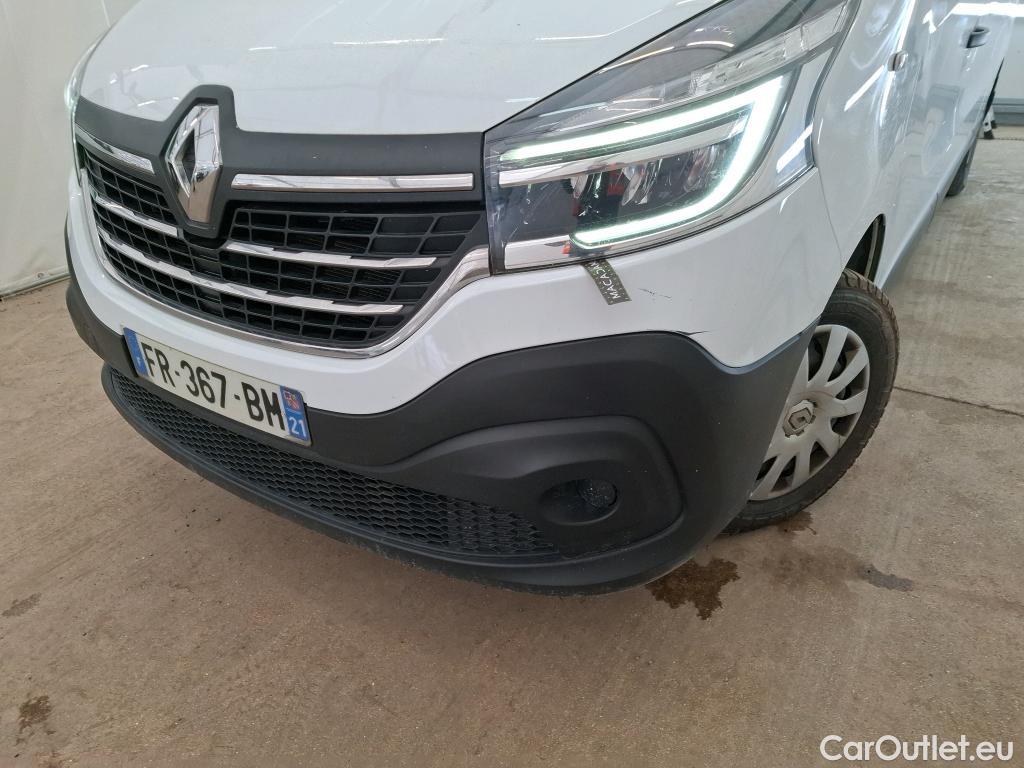  Renault  Trafic RENAULT  / 2019 / 4P / Fourgon tole CA GCF L2H1 1200 dCi 120 #36