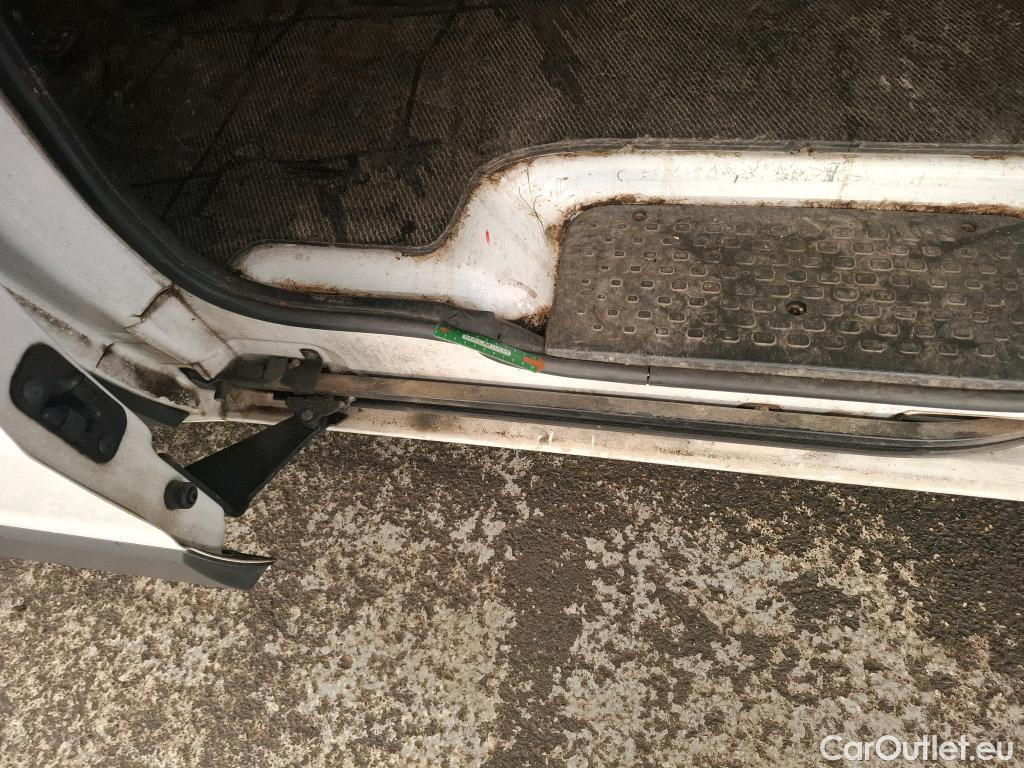  Renault  Trafic  III Fourgon Grand Confort L2H2 1200 1.6 dCi 145CV BVM6 E6dT #16