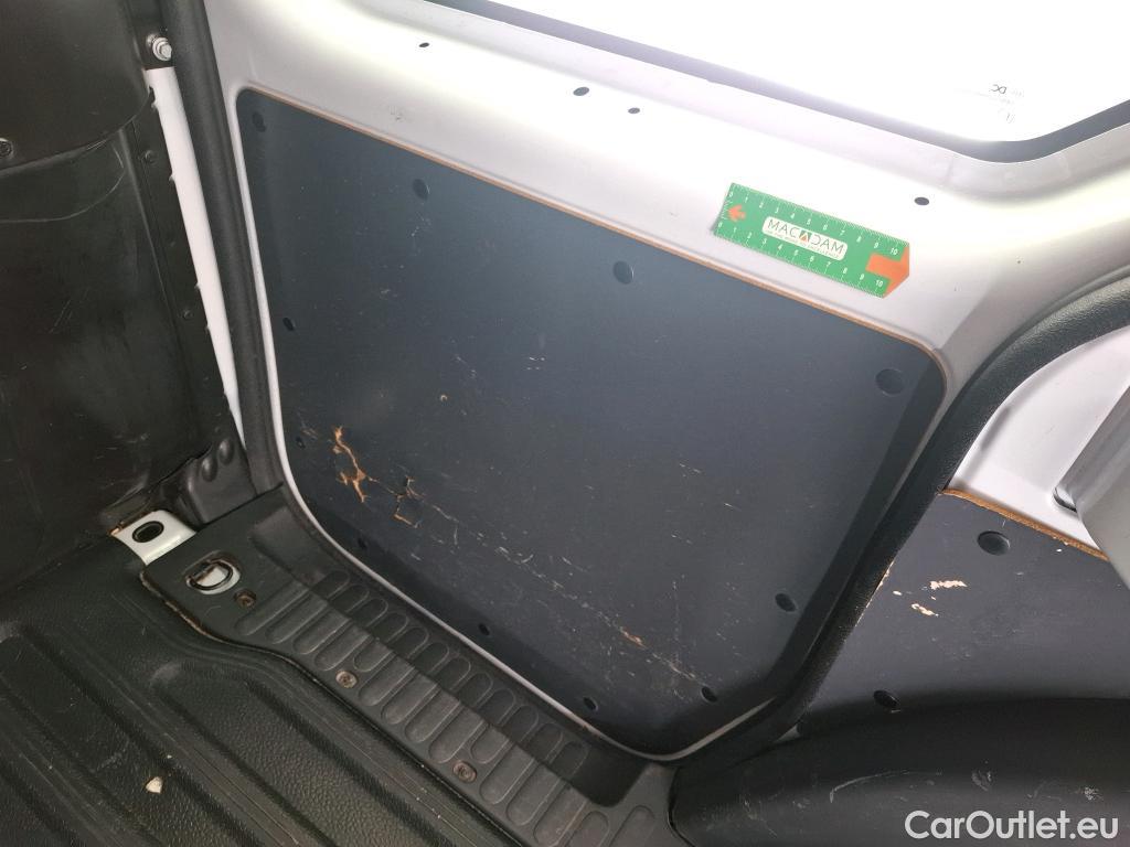  Renault  Kangoo  Express Extra (Série Spéciale) 1.5 dCi 90CV BVM5 E6 #11