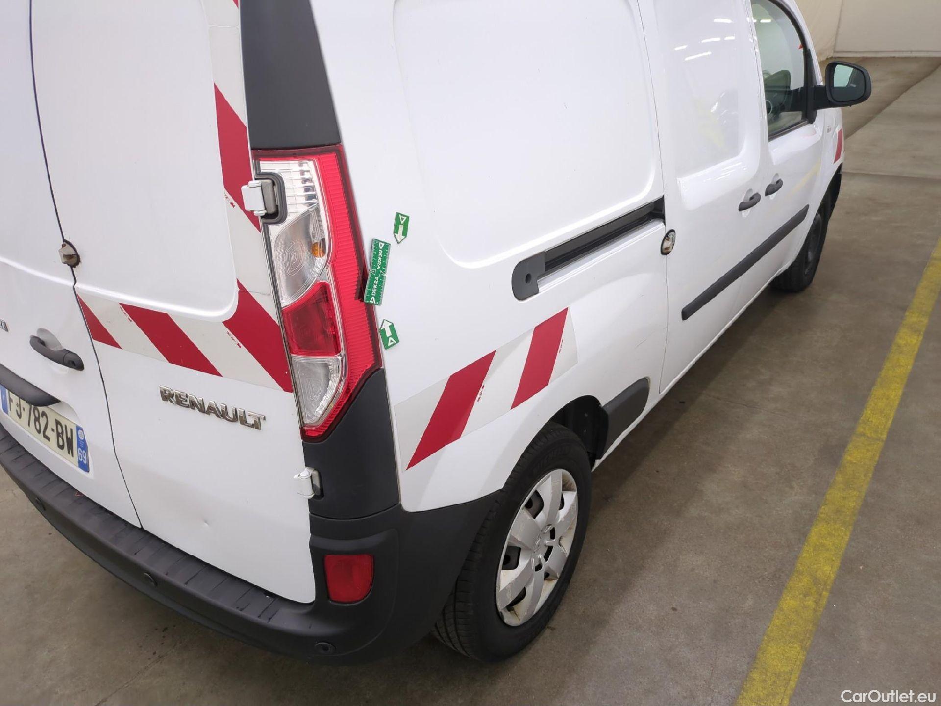 Renault  Kangoo  Express Maxi Extra (Série Spéciale) 1.5 dCi 90CV BVM5 E6 #27