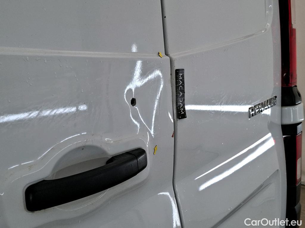  Renault  Trafic RENAULT  / 2019 / 4P / Fourgon tole CA GCF L2H1 1200 dCi 120 #15
