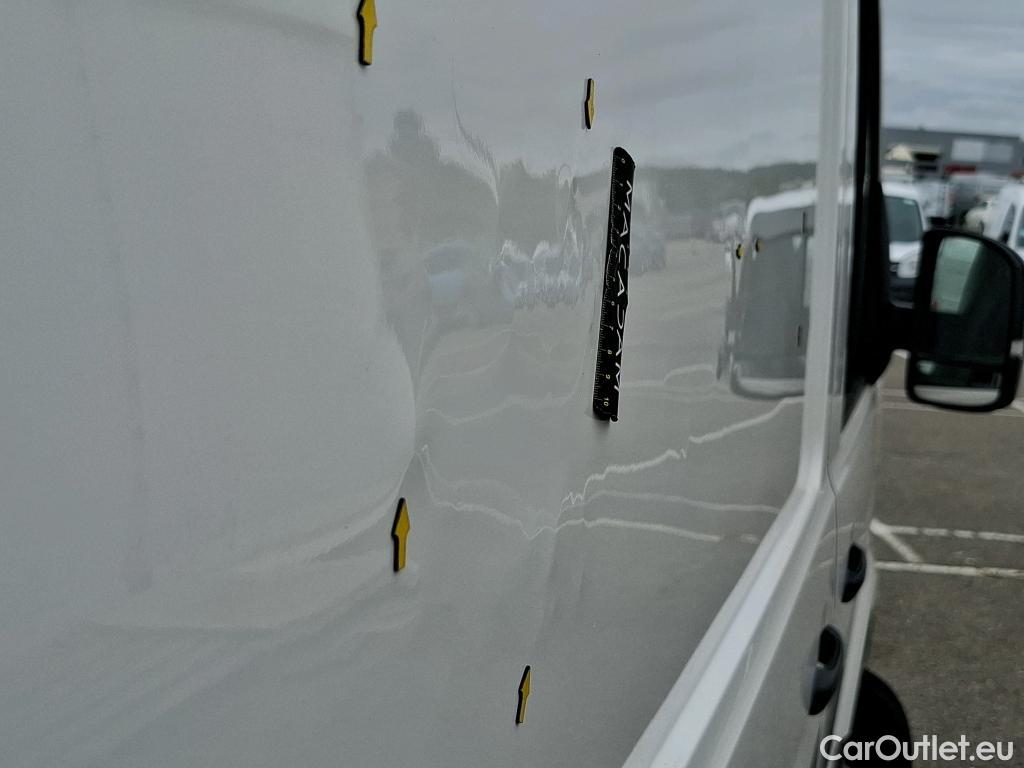  Volkswagen  Crafter  Fourgon Fourgon 30 mittlerer Radstand mit Hochdach FWD 2.0 #29