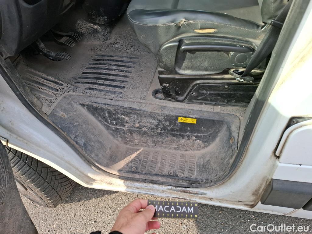  Renault  Master RENAULT  VU 4p Fourgon CA GCf Trac F3500 L2H2 dCi 130 Euro6 #19
