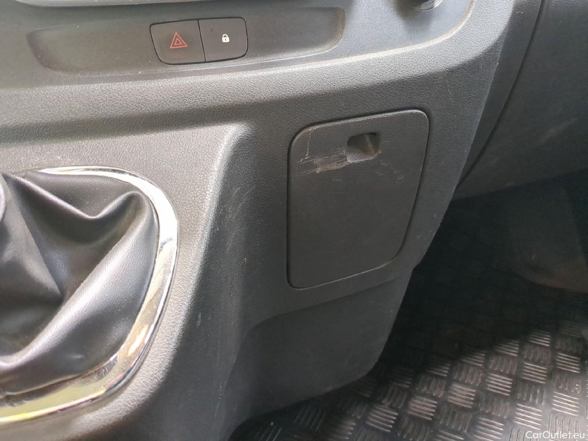  Renault  Trafic  Furgon Grand Confort L1H1 1200 1.6 dCi 125CV BVM6 E6 #42