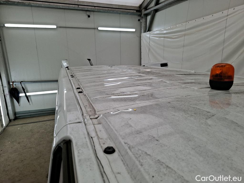  Renault  Trafic RENAULT  / 2019 / 4P / Fourgon tole CA GCF L2H1 1200 dCi 120 #5