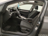  Volkswagen  Golf  Volkswagen VIII 1.5 TSI 96kW Life 5d #3