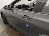  Volkswagen  Golf  Volkswagen VIII 1.5 TSI 96kW Life 5d #22