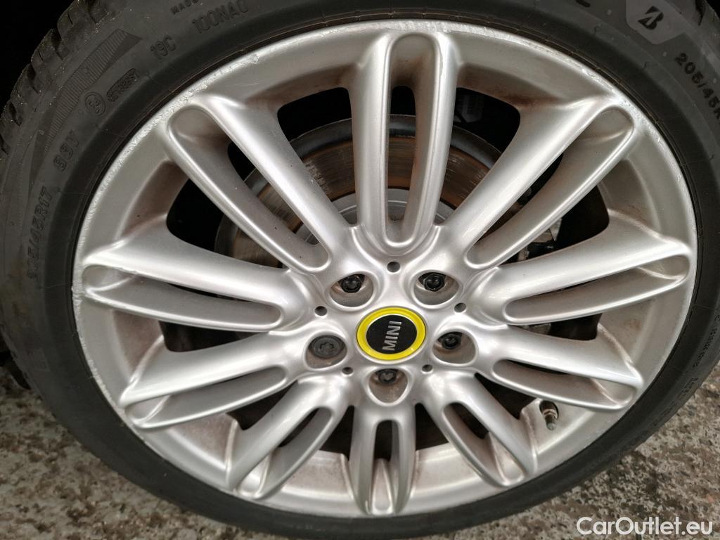  Mini  Cooper MINI Mini / 2014 / 3P / Berline  SE Finition Yours 184 ch BVA #14