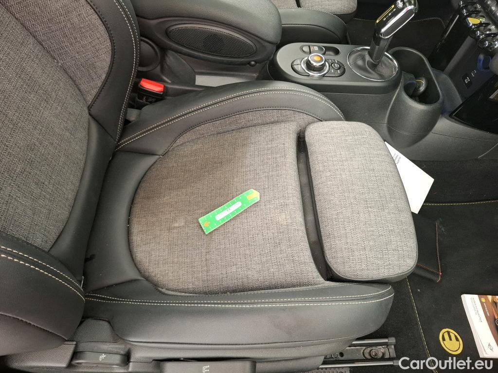  Mini  Cooper MINI Mini / 2014 / 3P / Berline  SE Finition Yours 184 ch BVA #35