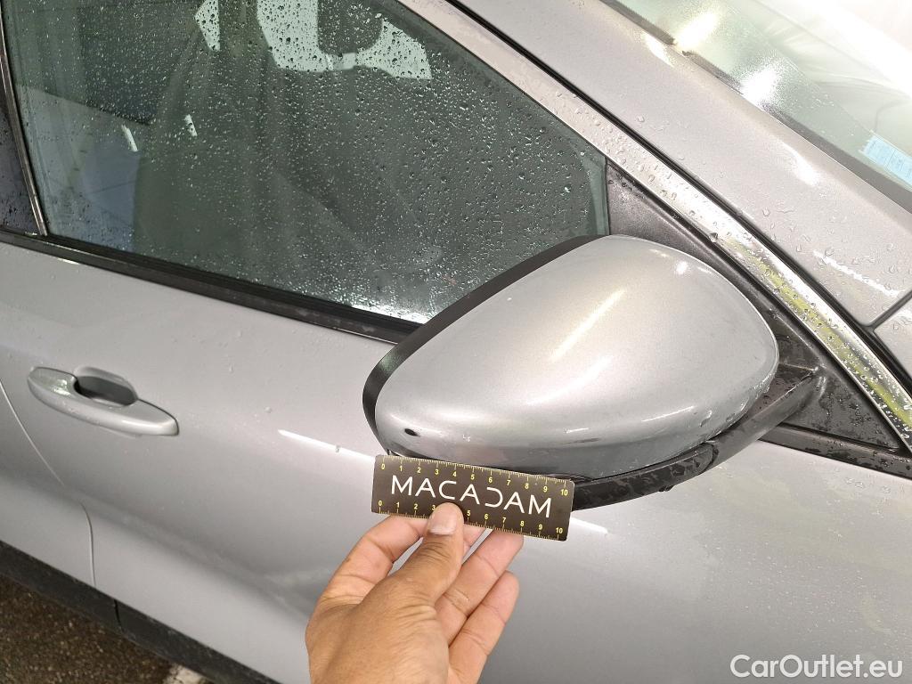  Ford  Kuga FORD  / 2019 / 5P / SUV 2.5 190 hybrid Flexifuel Pshift Titanium #5