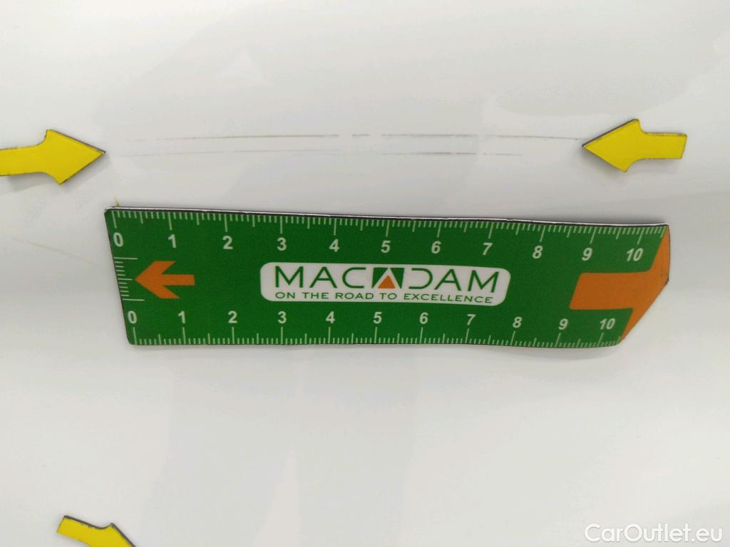  Peugeot  208  Affaire Premium Pack 1.6 HDi 75CV BVM5 E6 #39