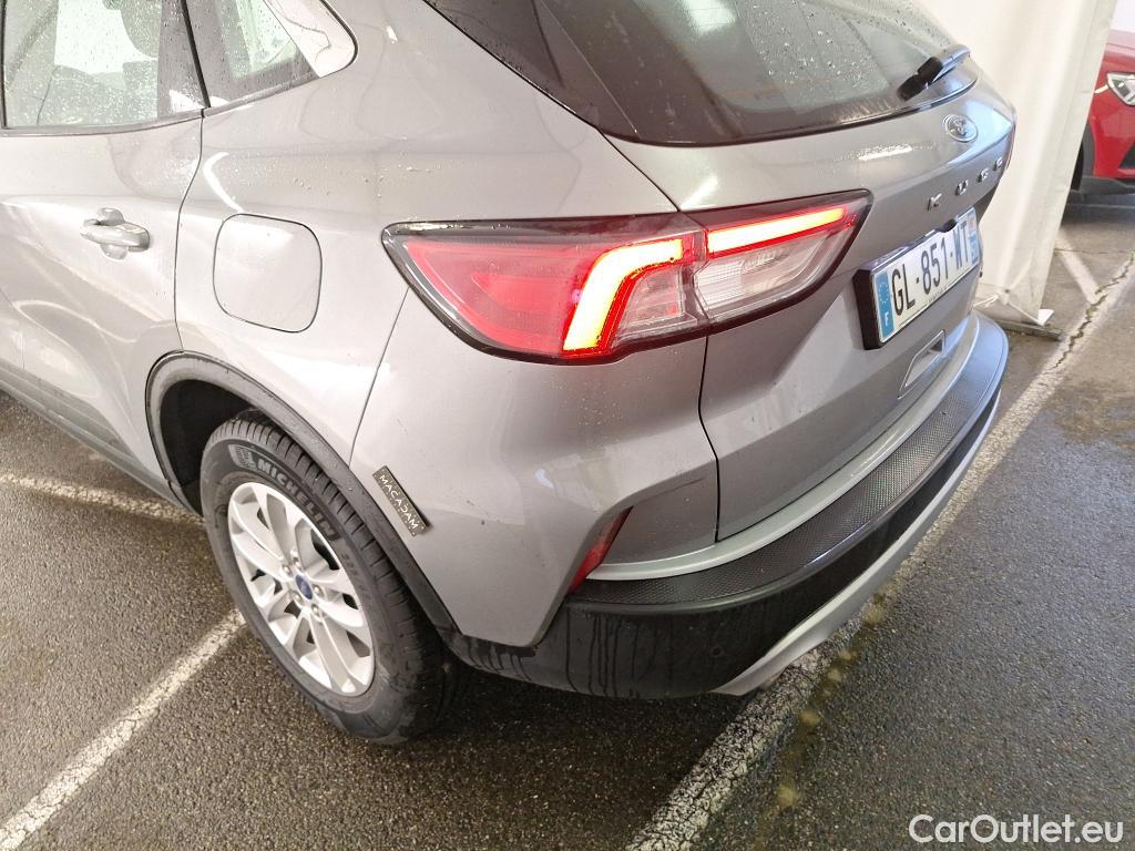  Ford  Kuga FORD  / 2019 / 5P / SUV 2.5 190 hybrid Flexifuel Pshift Titanium #1