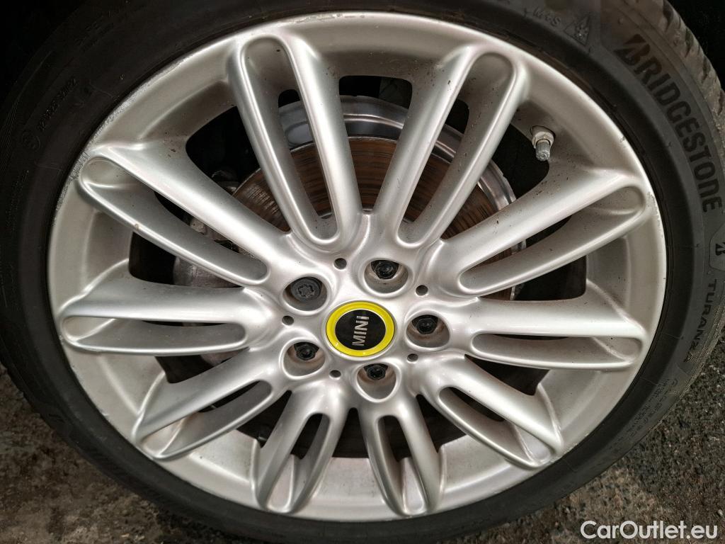  Mini  Cooper MINI Mini / 2014 / 3P / Berline  SE Finition Yours 184 ch BVA #9