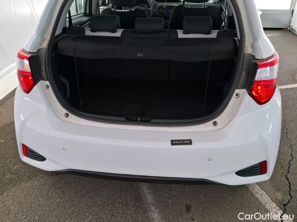  Toyota  Yaris TOYOTA  Hybride / 2017 / 5P / Berline 1.5 VVT-I HYBRID France Business #35