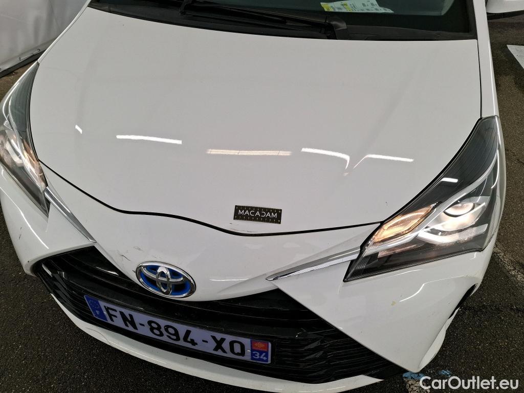  Toyota  Yaris TOYOTA  Hybride / 2017 / 5P / Berline 1.5 VVT-I HYBRID France Business #29