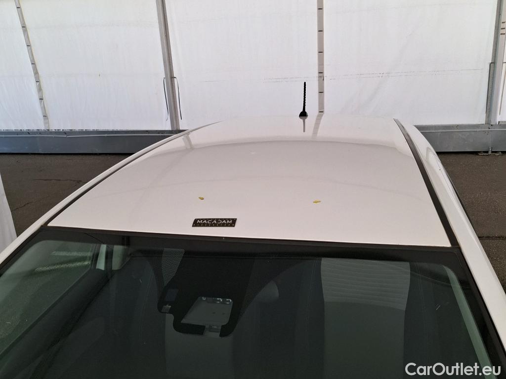  Toyota  Yaris TOYOTA  Hybride / 2017 / 5P / Berline 1.5 VVT-I HYBRID France Business #17
