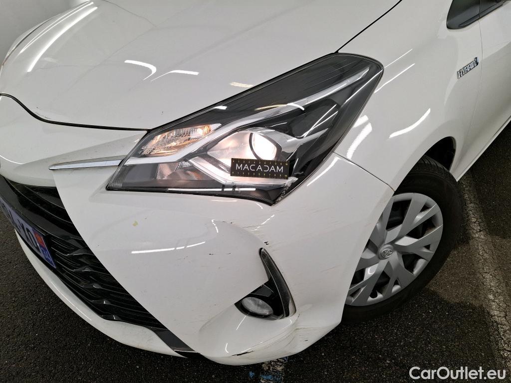  Toyota  Yaris TOYOTA  Hybride / 2017 / 5P / Berline 1.5 VVT-I HYBRID France Business #27
