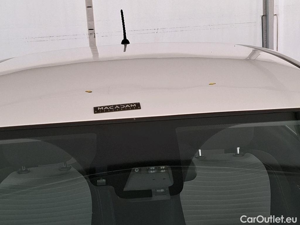  Toyota  Yaris TOYOTA  Hybride / 2017 / 5P / Berline 1.5 VVT-I HYBRID France Business #21