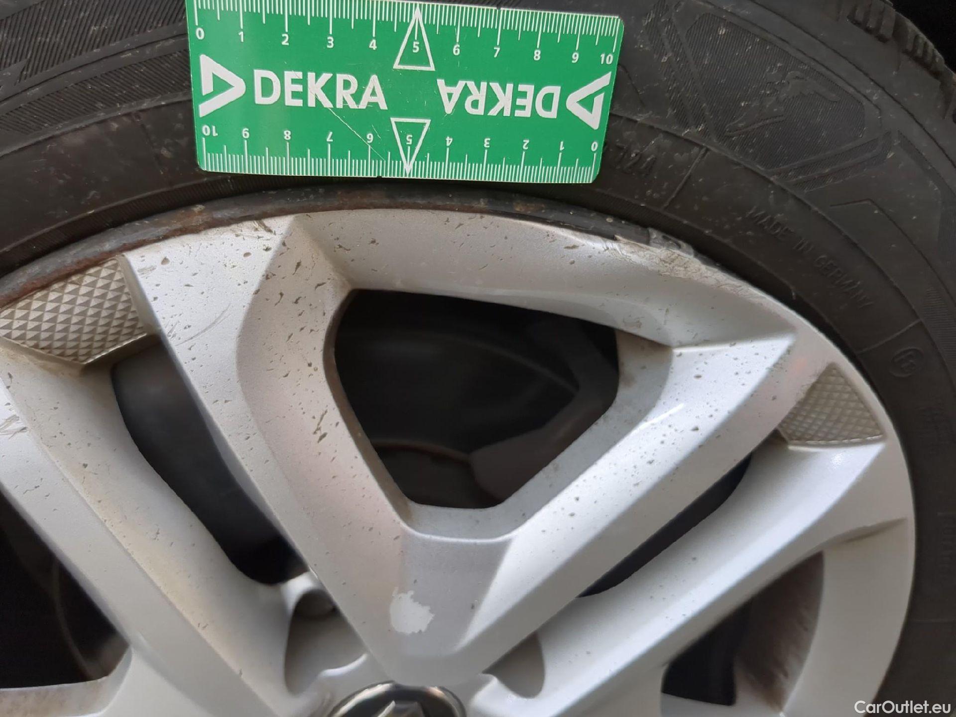 Renault  Megane  IV Grandtour Business 1.5 dCi 115CV BVM6 E6dT #18