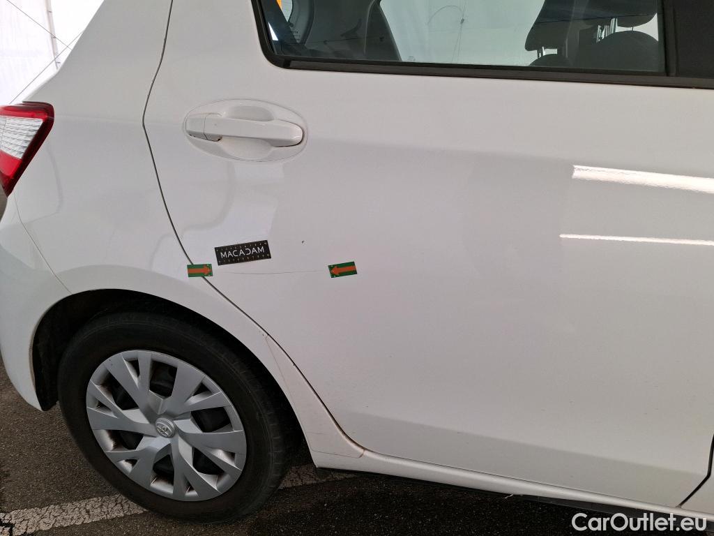  Toyota  Yaris TOYOTA  Hybride / 2017 / 5P / Berline 1.5 VVT-I HYBRID France Business #67
