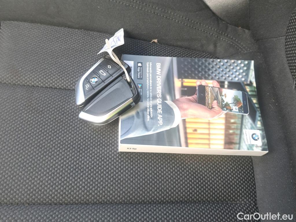  Bmw  X3 BMW  / 2017 / 5P / todoterreno sDrive18d #8